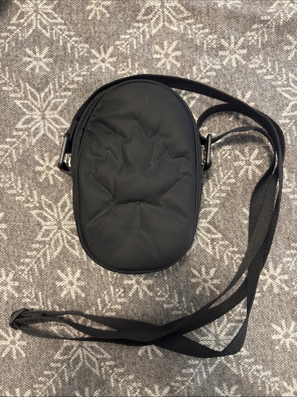 Lululemon Future Legacy Crossbody Bag - Picture 2 of 4
